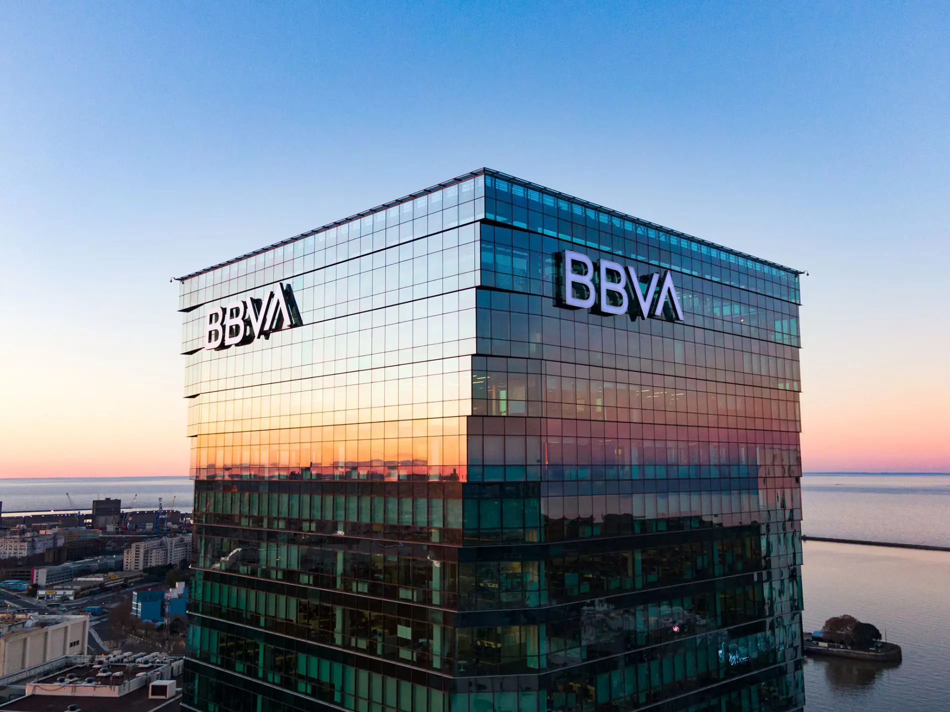 GG Real Estate Barcelona - Ипотека в Испании