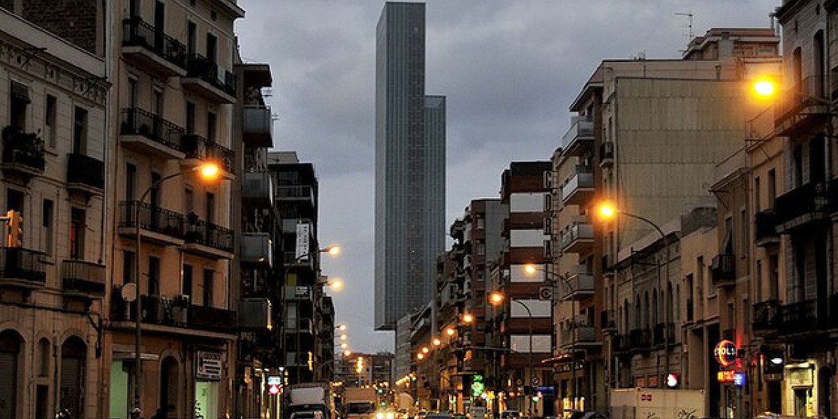 Poblenou — Innovation and Family Comfort by the Sea in Barcelona