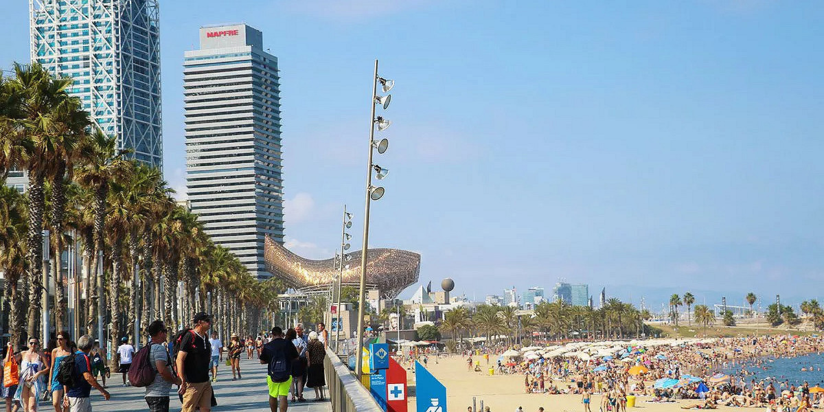 Vila Olímpica — Seaside Living, Sport & the Pulse of Modern Barcelona