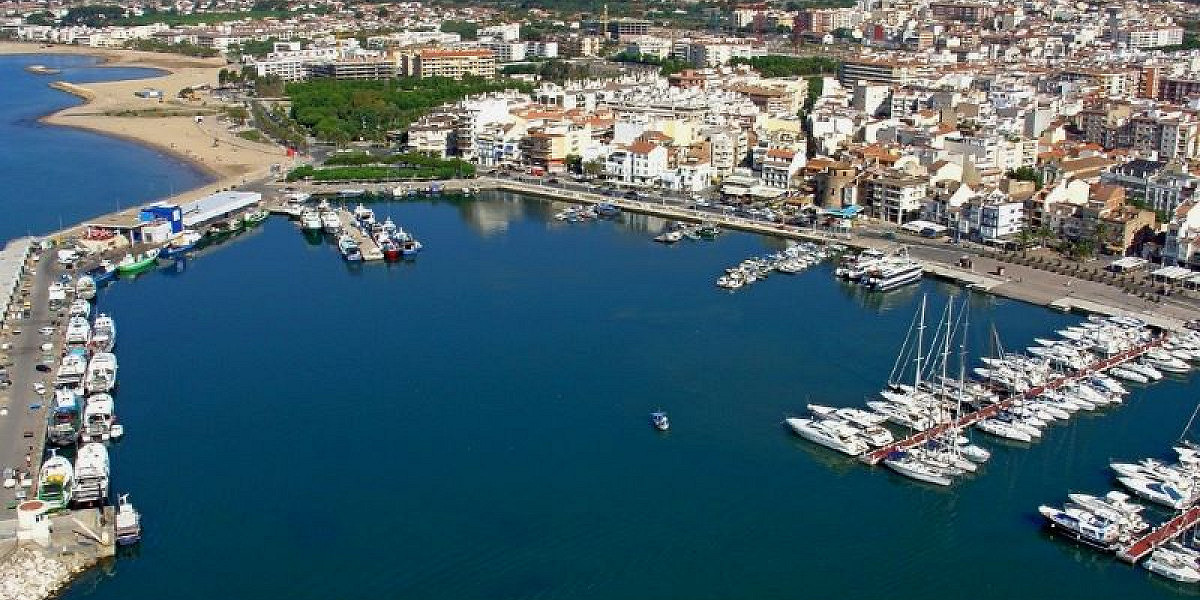 Cambrils — An Elegant Coastal Town on the Costa Dorada