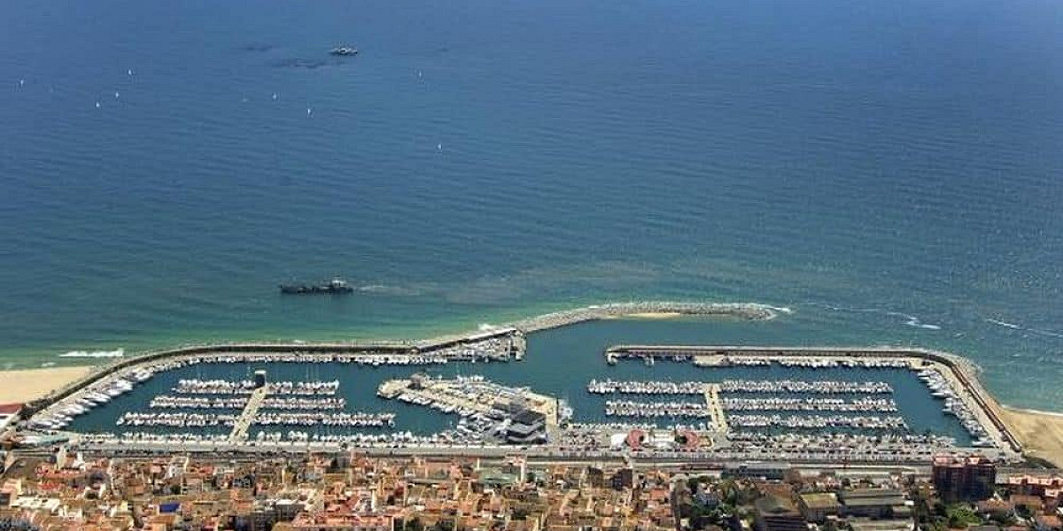 El Masnou — Coastal Comfort Near Barcelona