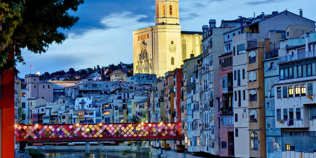 Sant Narcís – A Family-Friendly Neighborhood with Soul and Character in Girona