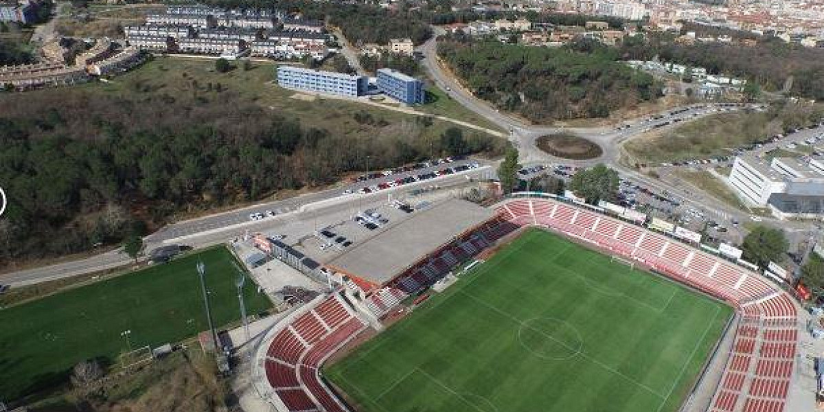 Montilivi, Girona – A Dynamic District of Sports, Education, and Family Life