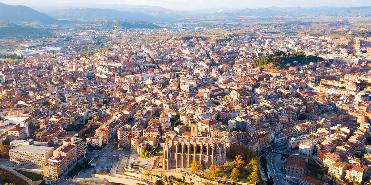Manresa — El corazón histórico de Cataluña con alma moderna