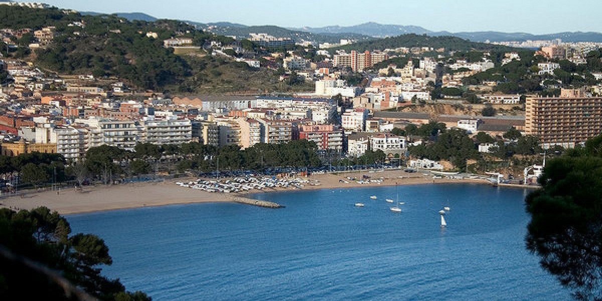 Sant Feliu De Guíxols — A Historic Coastal City With Yachts And Investment Real Estate On The Costa Brava