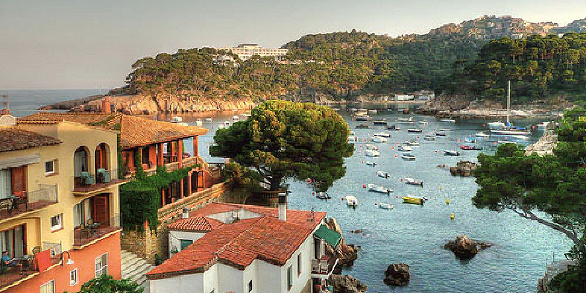 Begur — belleza natural, historia y vida prestigiosa en la Costa Brava