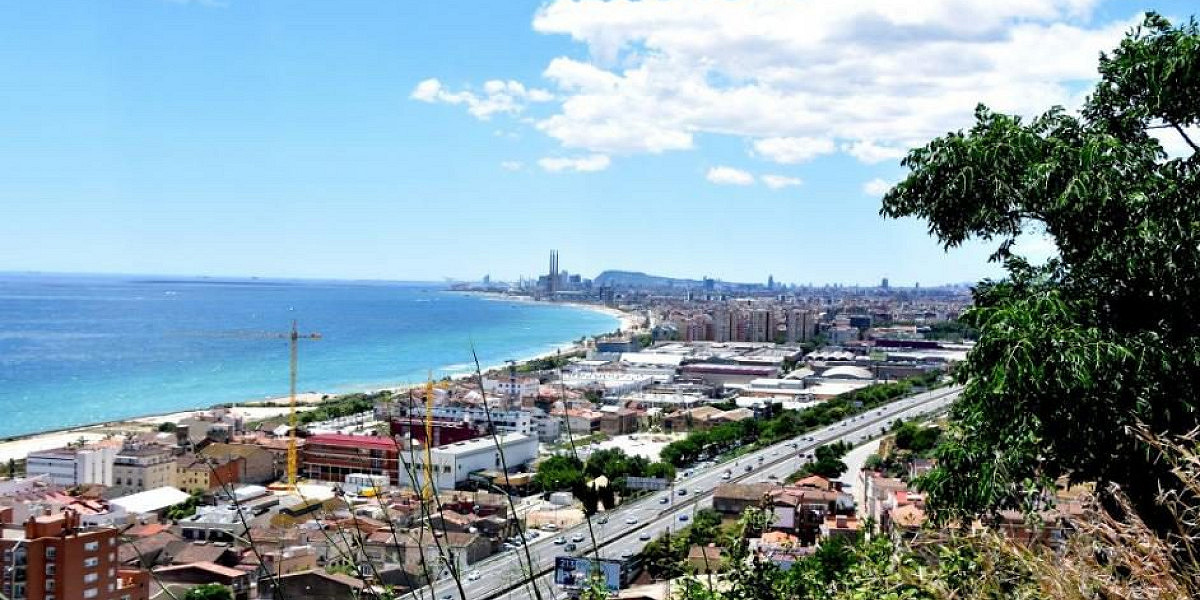 Montgat — vida costera junto a Barcelona