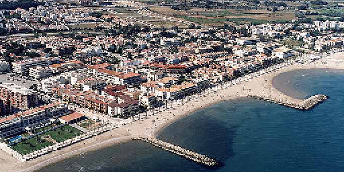  Cubelles — ciudad costera con playas, tranquilidad e infraestructura a solo 50 minutos de Barcelona