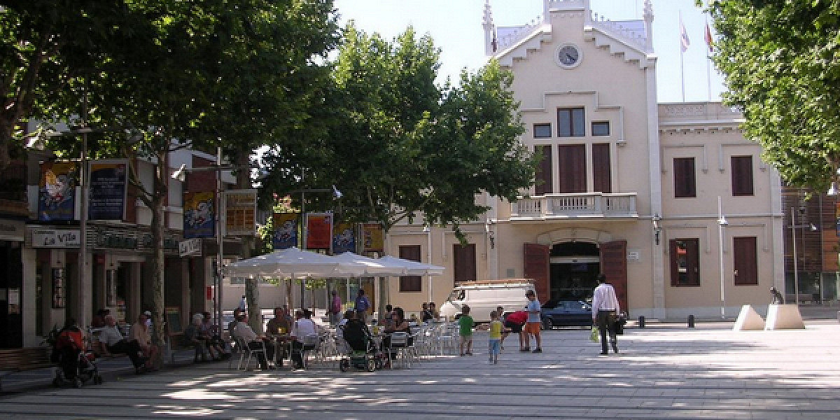 El Prat de Llobregat – A Strategic City Between the Sea, the Airport, and Barcelona