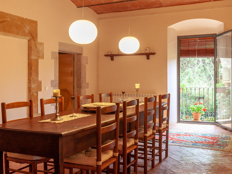 17th century mansion for holidays in Corsa on the Costa Brava. Photo:  24