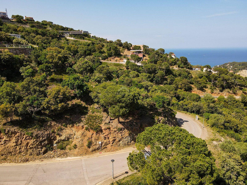 Two fantastic plots in a quiet residential area of Begur. Photo:  5