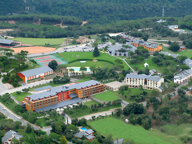 Hotel complex in the Montseny district of Barcelona. Photo:  1