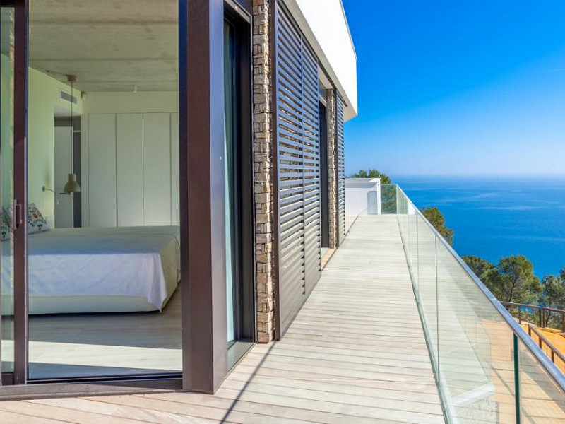 Magnificent holiday villa in Tamariu on the Costa Brava. Photo:  21