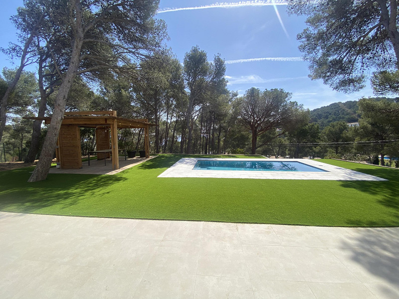 Beautifully renovated villa with private pool, 200 meters from the stunning Aigua Gelida cove in Tamariu. Photo:  16