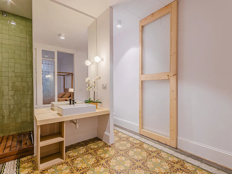 Fantastic flat after renovation in the centre of Barcelona. Photo:  14