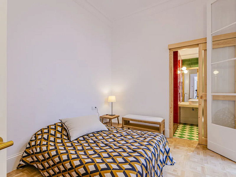 Fantastic flat after renovation in the centre of Barcelona. Photo:  15