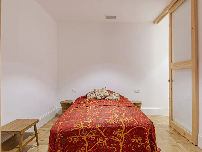 Fantastic flat after renovation in the centre of Barcelona. Photo:  21