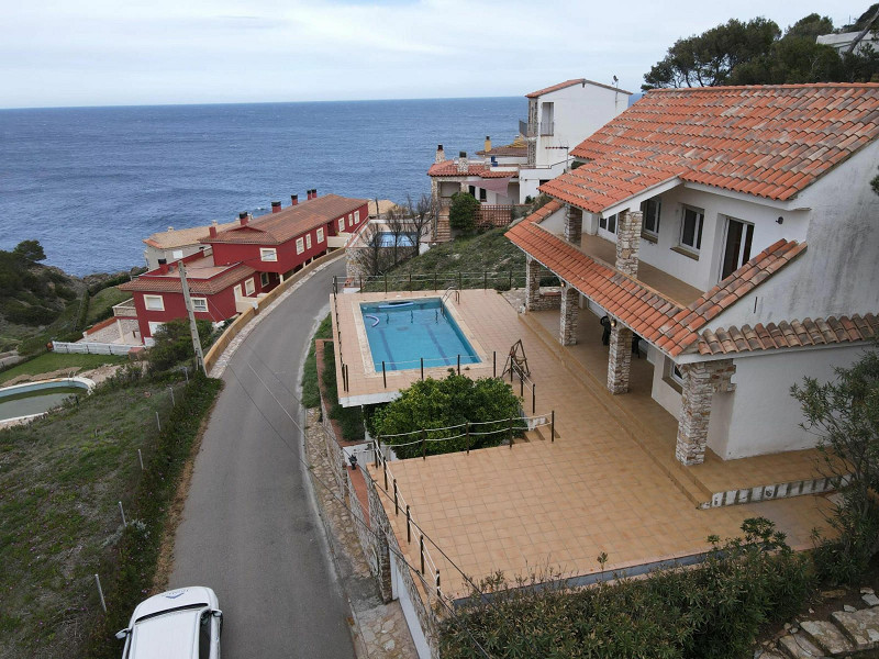 Magnificent House in the Picturesque Area of Aiguafreda, Begur. Photo:  21