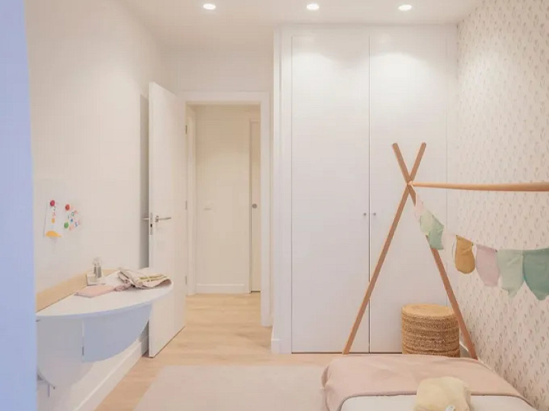 Cozy Apartments with Immediate Move-In Available in Barcelona . Photo:  11