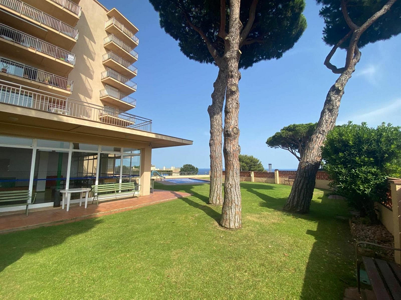 Bright corner apartment with beautiful sea views in Sant Feliu de Guixols. Photo:  31