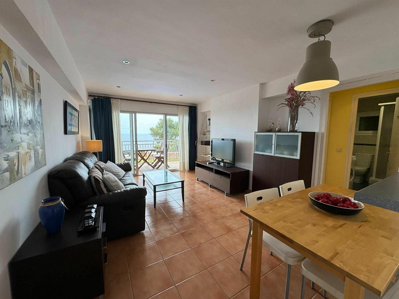 Spacious corner apartment with sea views in a quiet area in Sant Feliu de Guixols. Photo:  3