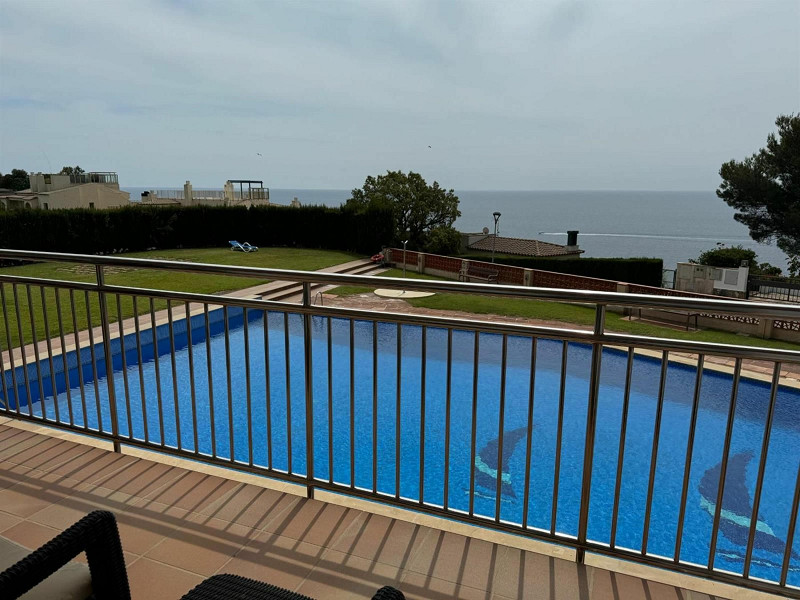 Spacious corner apartment with sea views in a quiet area in Sant Feliu de Guixols. Photo:  16