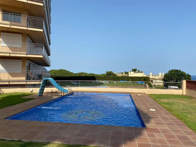 Spacious corner apartment with sea views in a quiet area in Sant Feliu de Guixols. Photo:  33