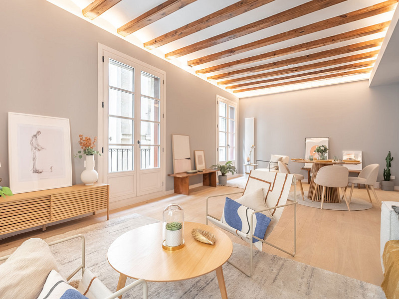 Apartments in a building after reconstruction in the Eixample district, Barcelona. Photo:  7