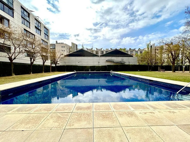 Triplex Penthouse for Sale in Villa Olímpica, Barcelona. Photo:  29