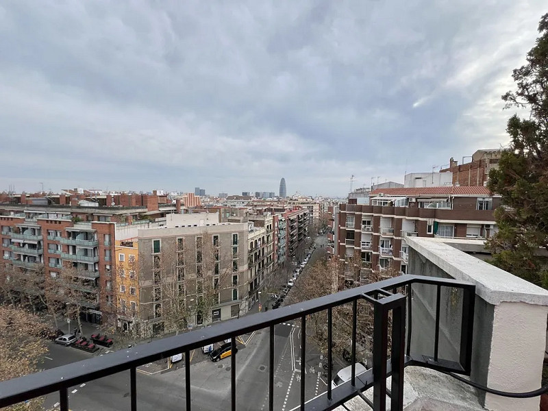 Magnificent penthouse for sale in the Sagrada Familia area. Photo:  16