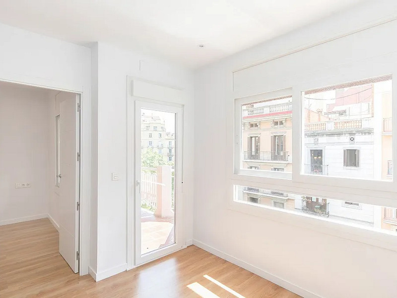 Elegant apartment with terrace in the center of Barcelona. Photo:  5