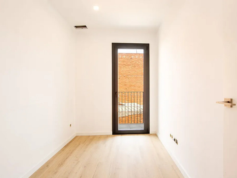 New Apartments with Maximum Energy Efficiency and Modern Design in Badalona. Photo:  12