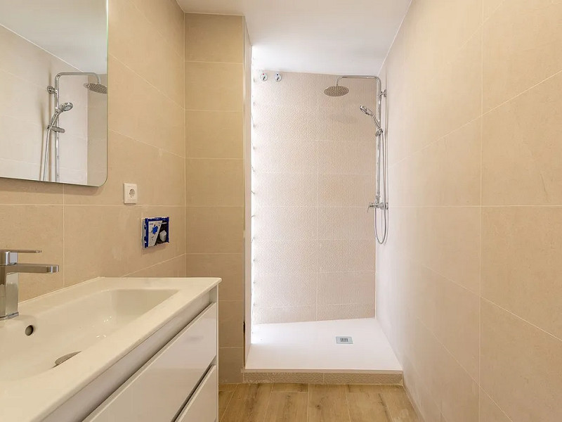 New Apartments with Maximum Energy Efficiency and Modern Design in Badalona. Photo:  14