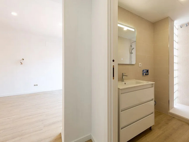 New Apartments with Maximum Energy Efficiency and Modern Design in Badalona. Photo:  16