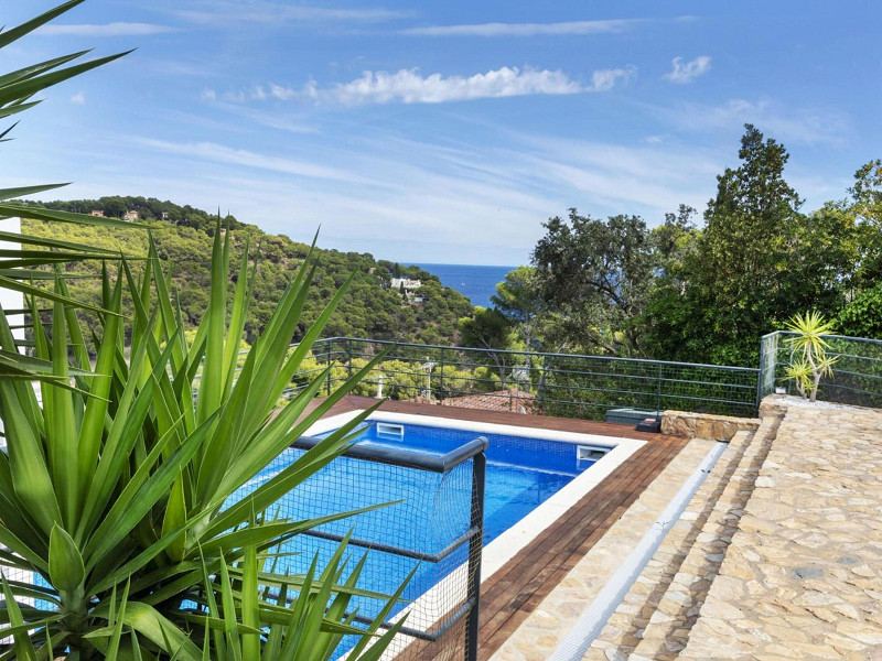 Luxury Villa with Panoramic Sea Views in Tamariu, Costa Brava. Photo:  3