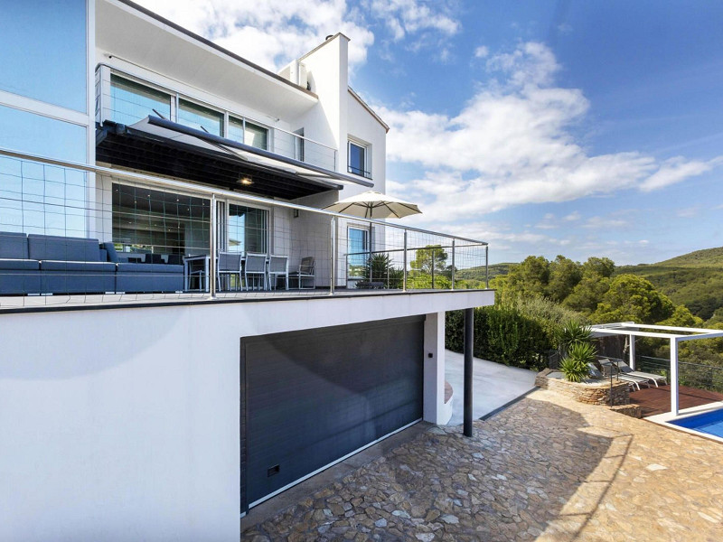 Luxury Villa with Panoramic Sea Views in Tamariu, Costa Brava. Photo:  7