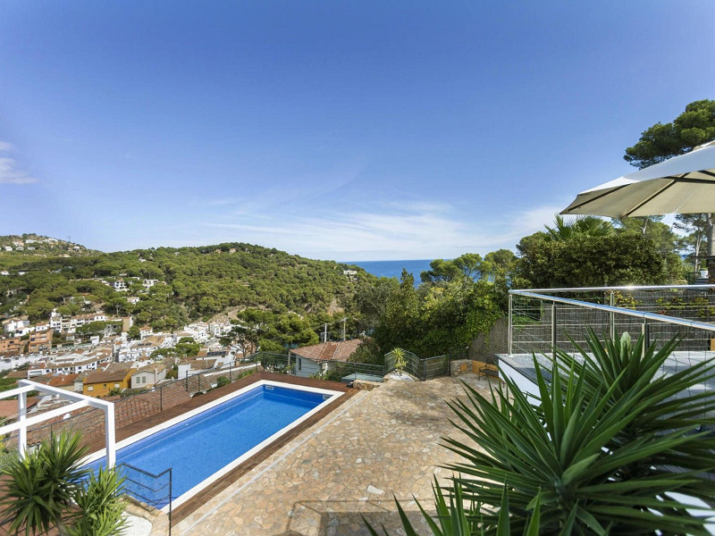 Luxury Villa with Panoramic Sea Views in Tamariu, Costa Brava. Photo:  35