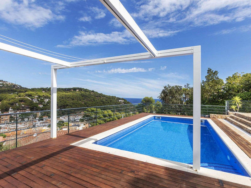 Luxury Villa with Panoramic Sea Views in Tamariu, Costa Brava. Photo:  41