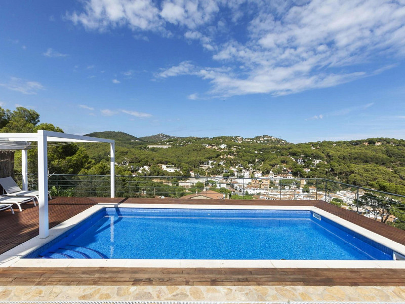 Luxury Villa with Panoramic Sea Views in Tamariu, Costa Brava. Photo:  42