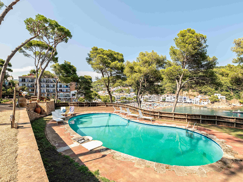 Luxury Villa with Stunning Sea Views in Tamariu, Costa Brava. Photo:  7