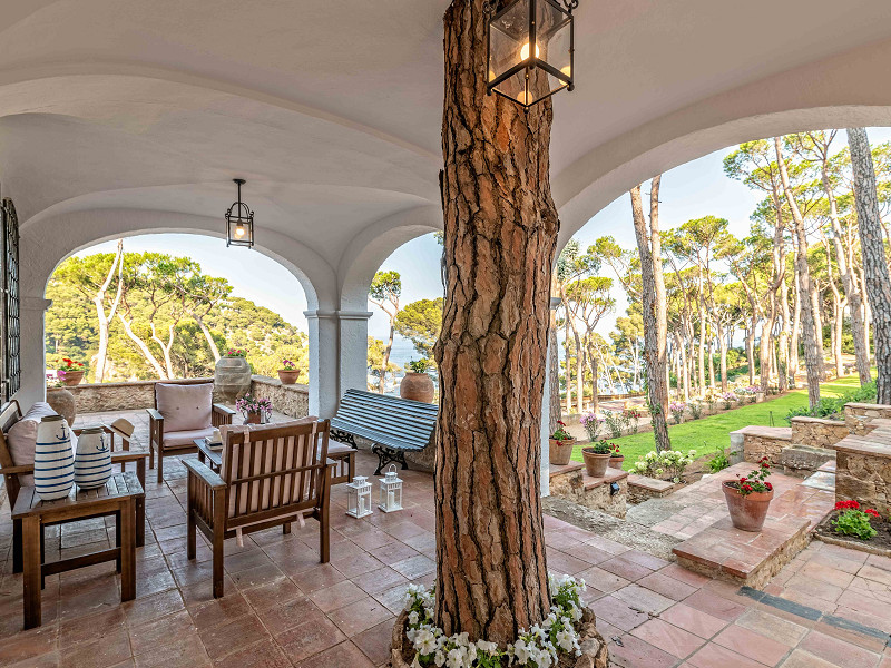 Luxury Villa with Stunning Sea Views in Tamariu, Costa Brava. Photo:  34