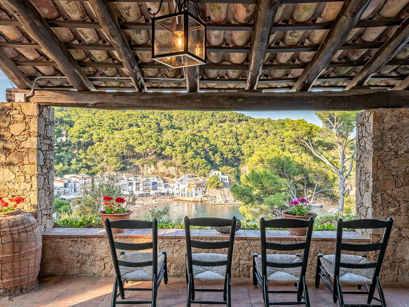 Luxury Villa with Stunning Sea Views in Tamariu, Costa Brava. Photo:  63