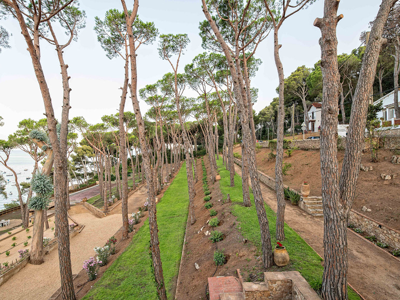 Luxury Villa with Stunning Sea Views in Tamariu, Costa Brava. Photo:  94