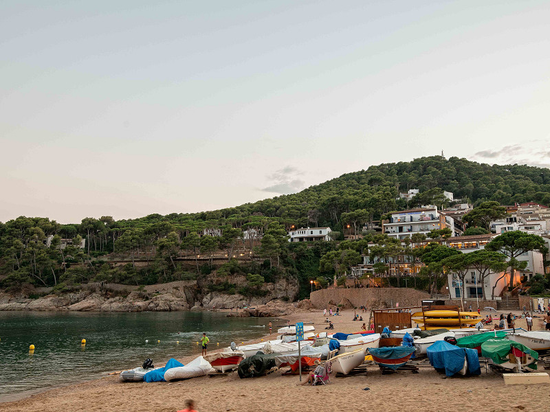 Элитная вилла с потрясающим видом на море в Тамариу, Коста Брава. Фото:  95