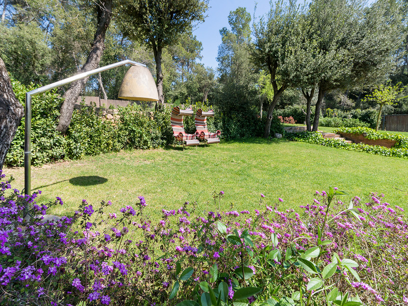 Luxury Forallac Villa with Pool and Panoramic Terraces. Photo:  26