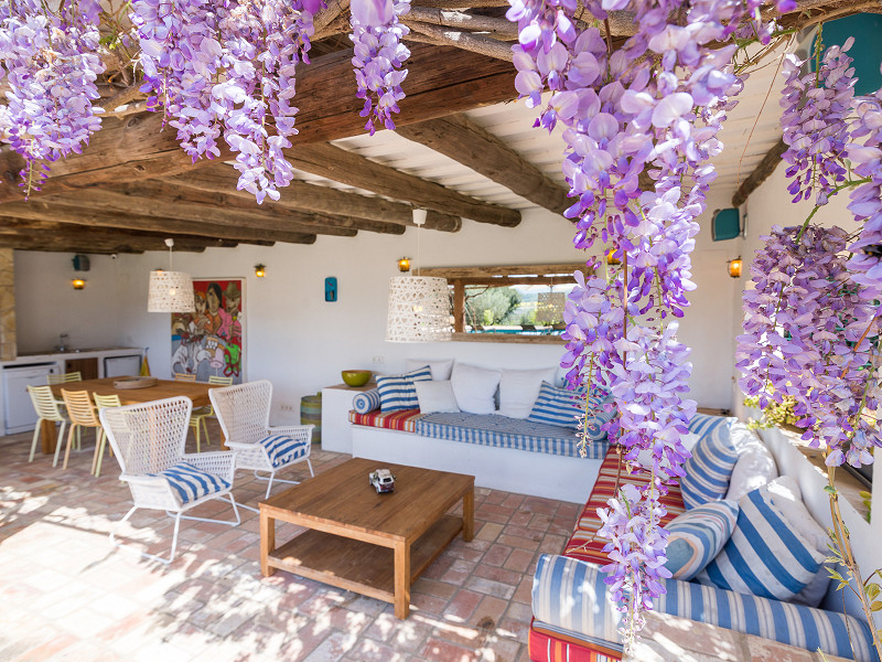 Luxury Forallac Villa with Pool and Panoramic Terraces. Photo:  33