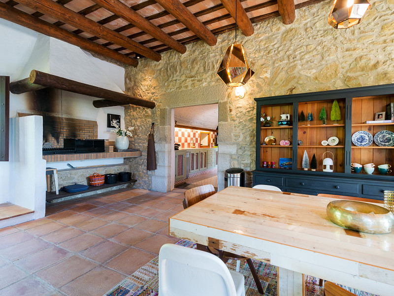 Luxury Forallac Villa with Pool and Panoramic Terraces. Photo:  85