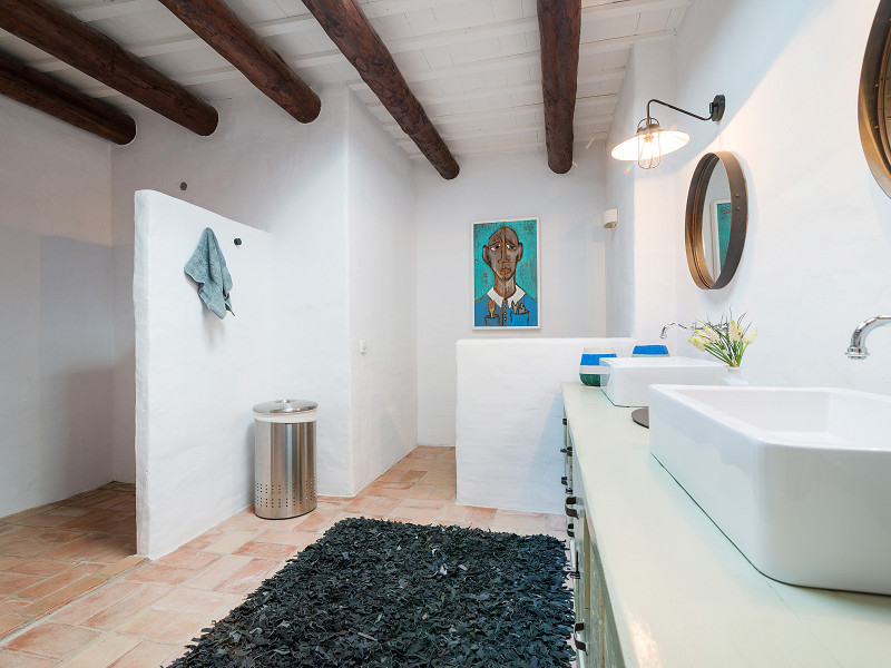 Luxury Forallac Villa with Pool and Panoramic Terraces. Photo:  116