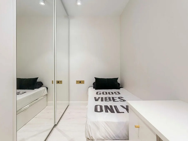 Modern bright apartment Eixample, Barcelona. Photo:  20