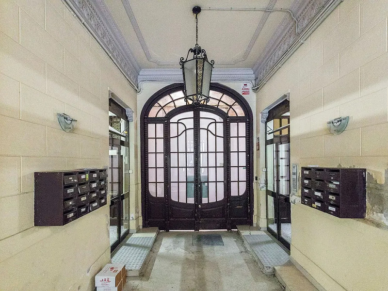 Modern bright apartment Eixample, Barcelona. Photo:  25